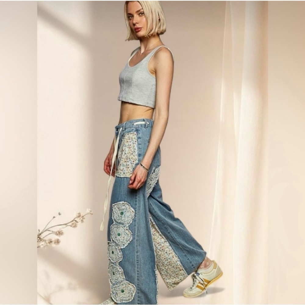 POL Boho Patchwork Denim Pants | Floral Appliqué Wide Leg Drawstring Jeans - Picture 5 of 9